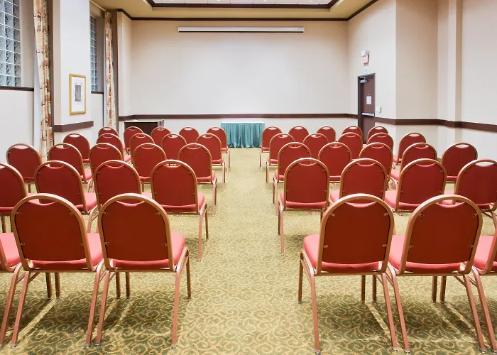 Best Portland Airport Hotels Offering Free Shuttle