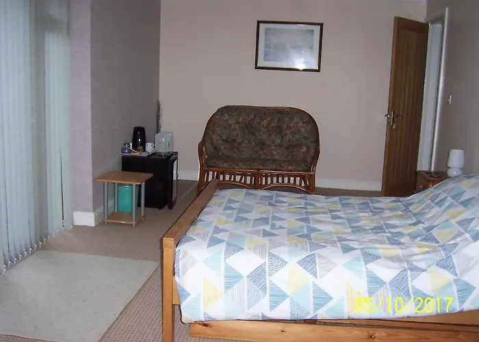 Top Accommodations in Corfe Castle, United Kingdom