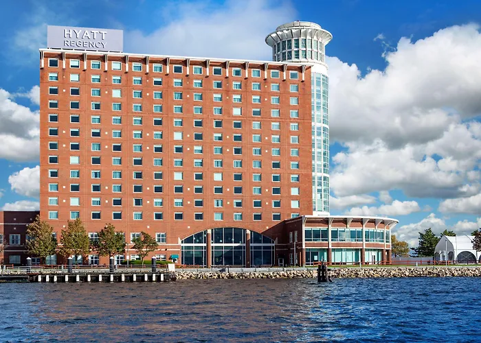 Discover the Best Hotels Near Boston Airport for Easy Travel