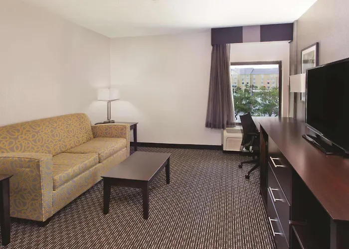 Best Dog Friendly Hotels in Charleston SC