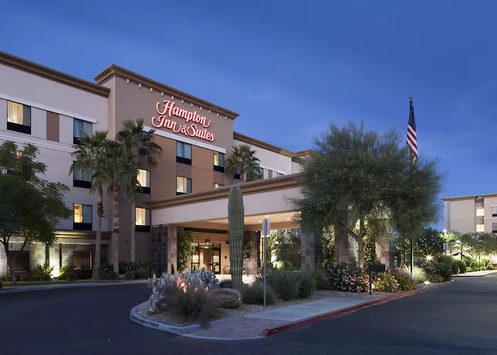Discover the Best Hotels in North Phoenix for Your Stay