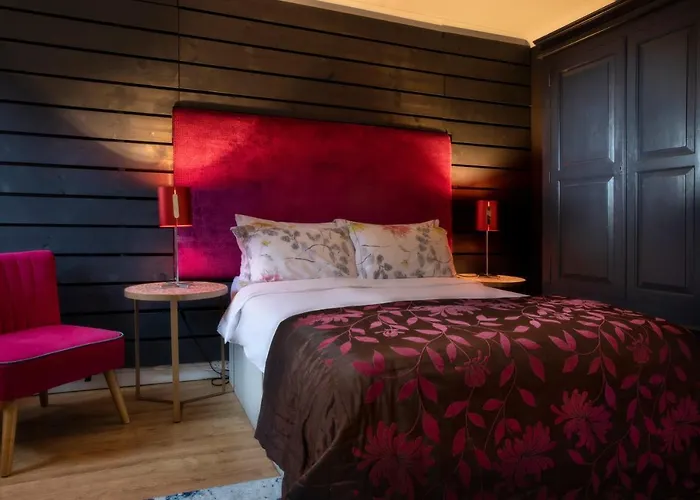 Best Cheap Hotels in Datchet, UK