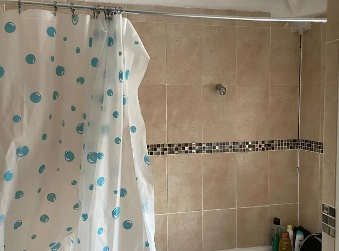 Best Hotels in Tipton, United Kingdom