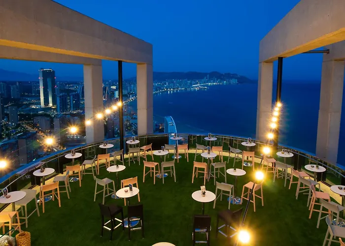 Top-Rated Central Hotels in Vibrant Benidorm