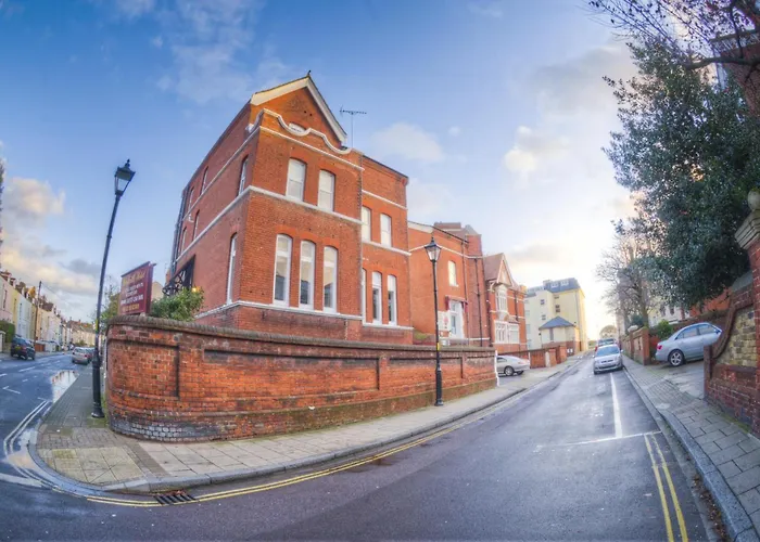 Best Hotels in Portsmouth for an Unforgettable Stay