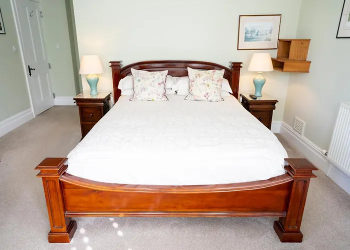 Top Hotels Around Charming Wirral