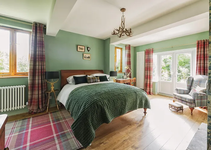 Best Hotels in Swanwick for an Unforgettable Stay