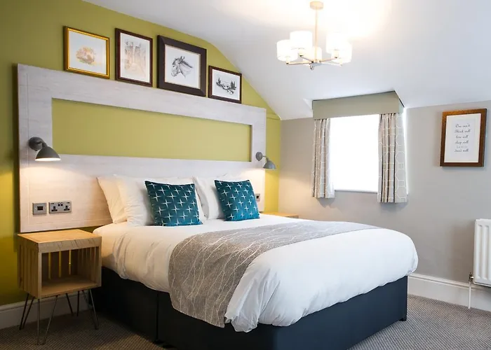Hotels near Lichfield Rugby Club: Experience Comfort and Convenience