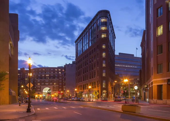 Discover the Best Hotels Near Faneuil Hall Boston for Your Next Visit