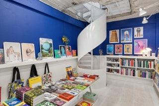 Arenbspbookshopsnbspthe newnbspcoffee shops In Athens they are often both. On a charming square in...